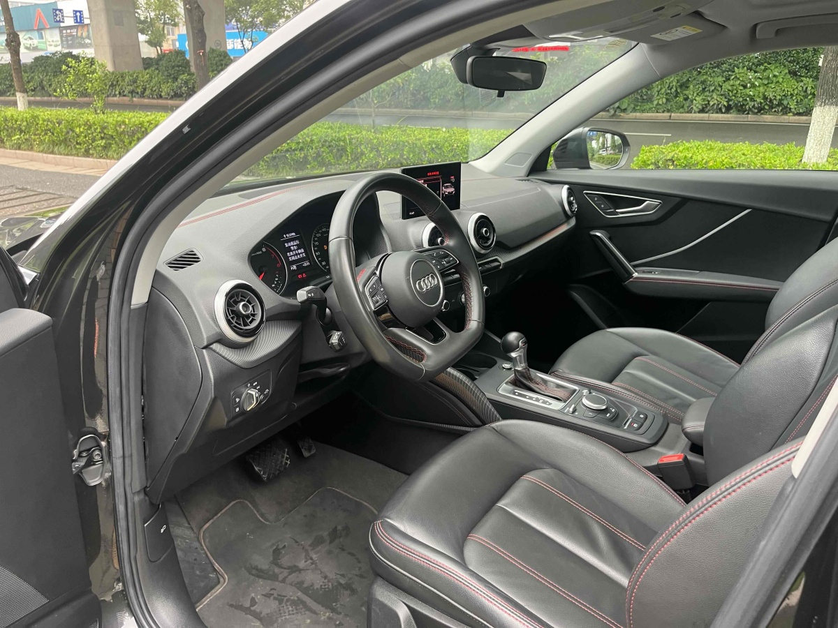 奧迪 奧迪Q2L  2024款 改款 35TFSI 時尚動感型圖片