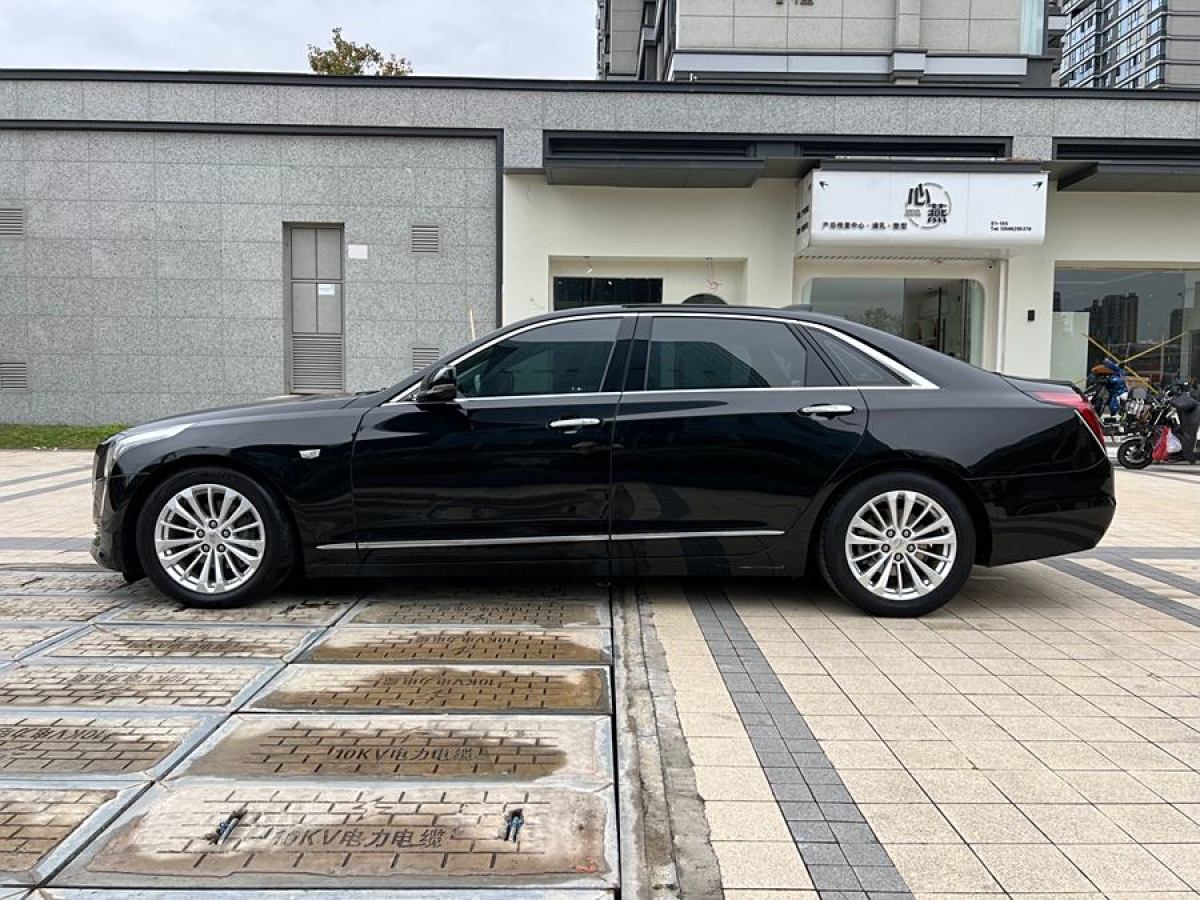 凱迪拉克 CT6  2017款 28T 豪華型圖片