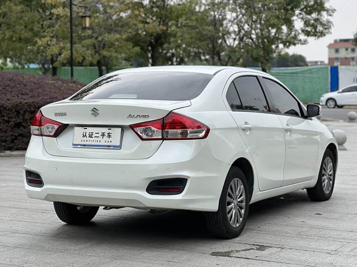 鈴木 啟悅  2015款 1.6L 自動舒享型圖片