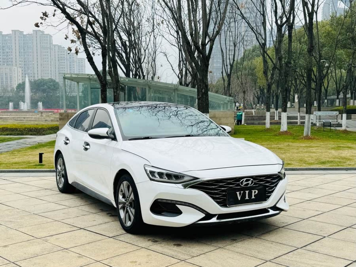 現(xiàn)代 菲斯塔  2019款 280TGDi 智速版 國(guó)VI圖片