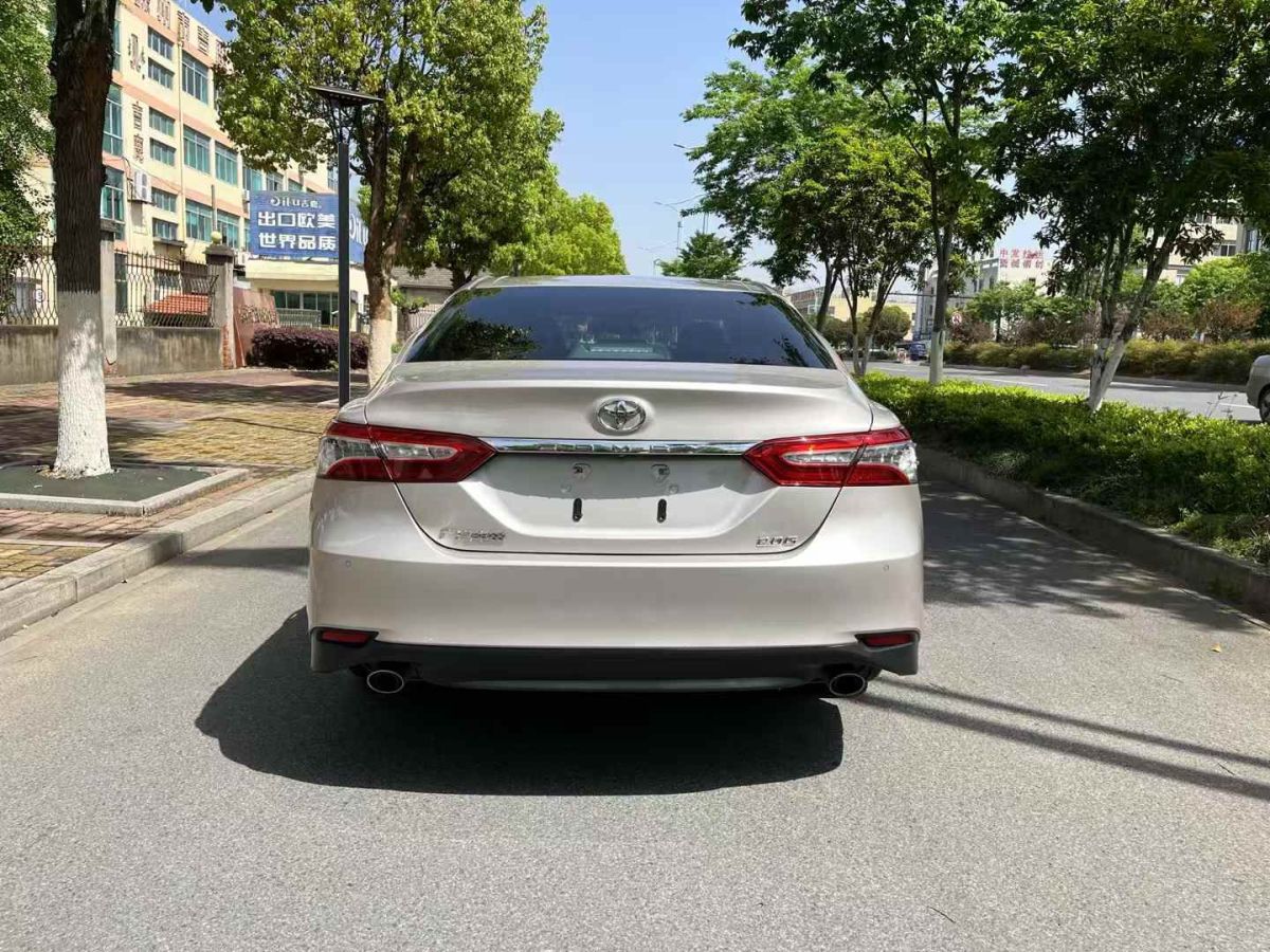 豐田 凱美瑞  2019款 2.0E 精英版 國(guó)V圖片