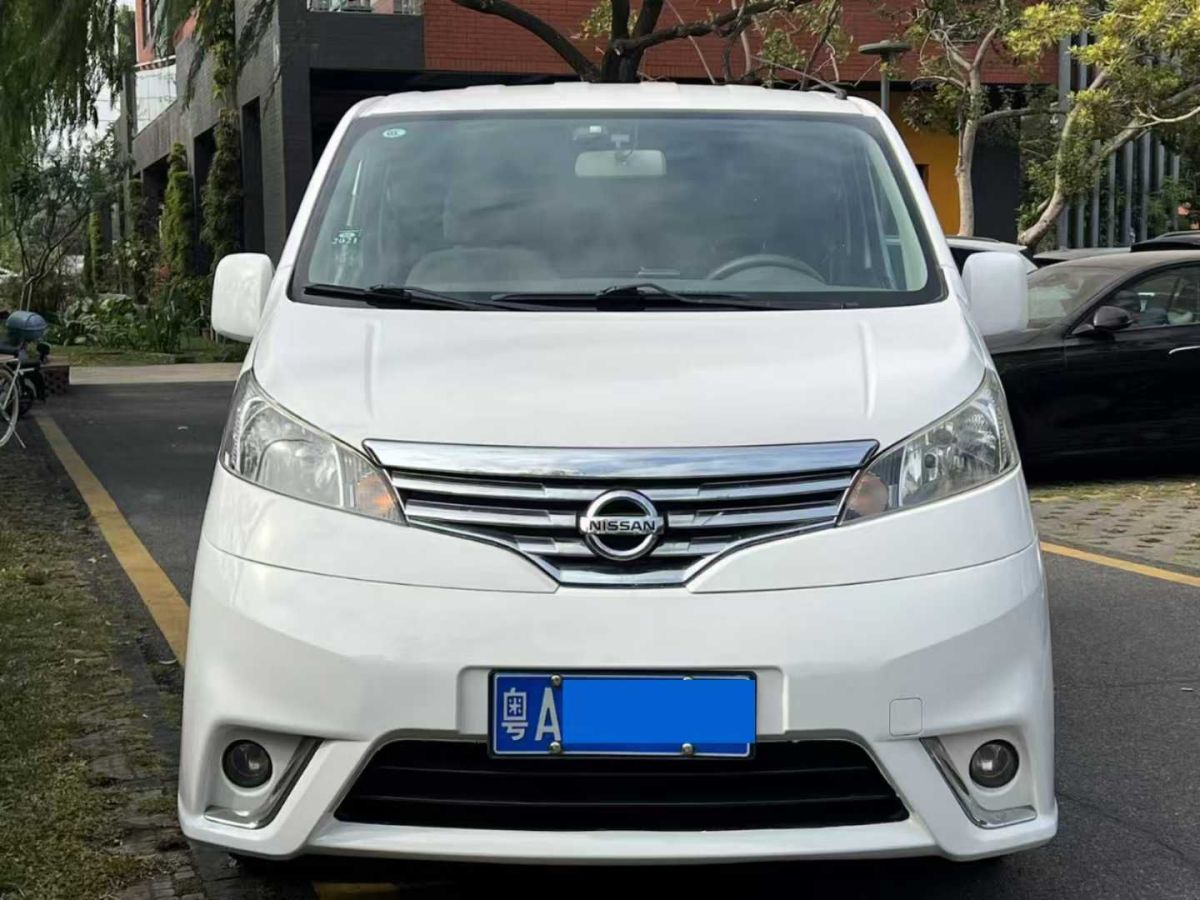 日產(chǎn) NV200 圖片