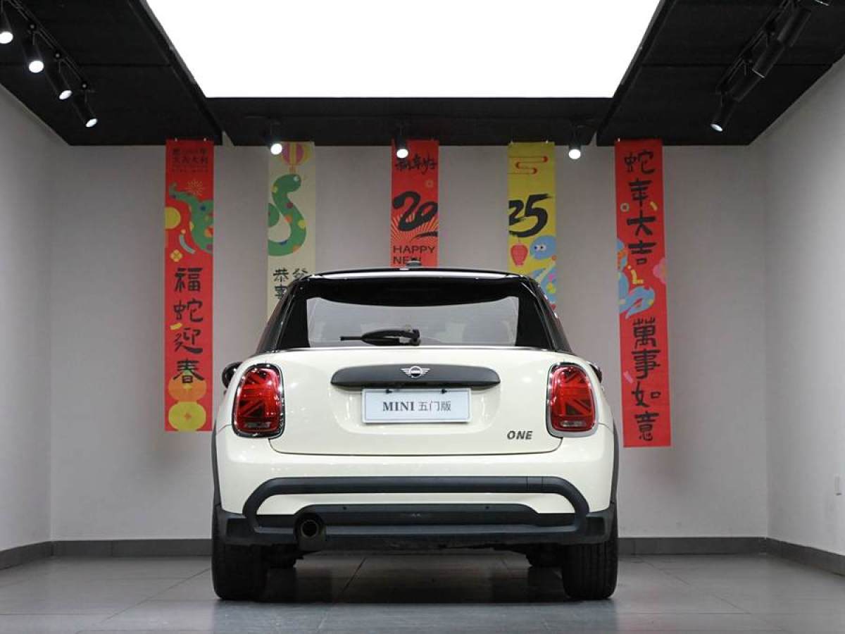 MINI MINI  2022款 改款 1.5T ONE 五門版PLUS圖片