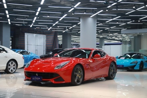 F12berlinetta 法拉利 6.3L 標(biāo)準(zhǔn)型