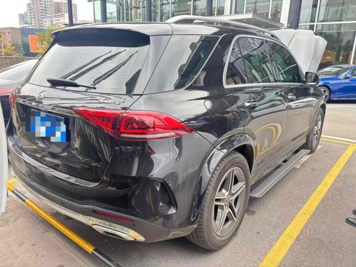 奔馳 奔馳GLE  2020款 改款 GLE 350 4MATIC 豪華型圖片