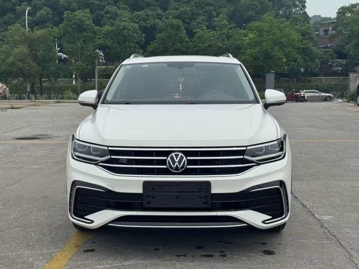 大眾 途觀L  2023款 改款 330TSI 自動(dòng)兩驅(qū)R-Line越享版圖片