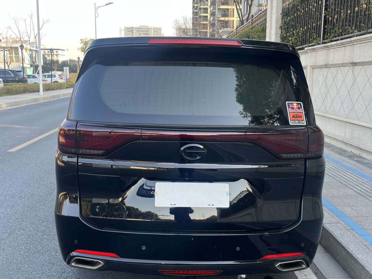 廣汽傳祺 M8  2019款 320T 至尊版圖片