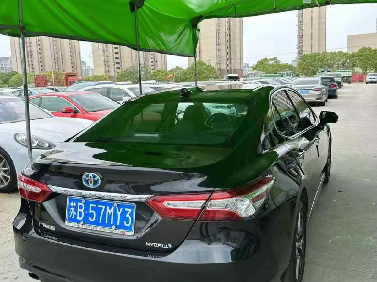 上汽大通 上汽大通MAXUS T90房車  2022款 2.0T探索家T90縱橫越野綠-防爆漆圖片