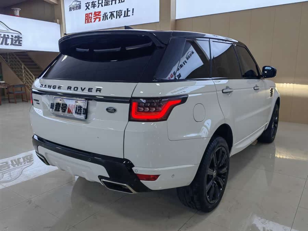 路虎 攬勝運動版  2020款 3.0 L6 HST圖片