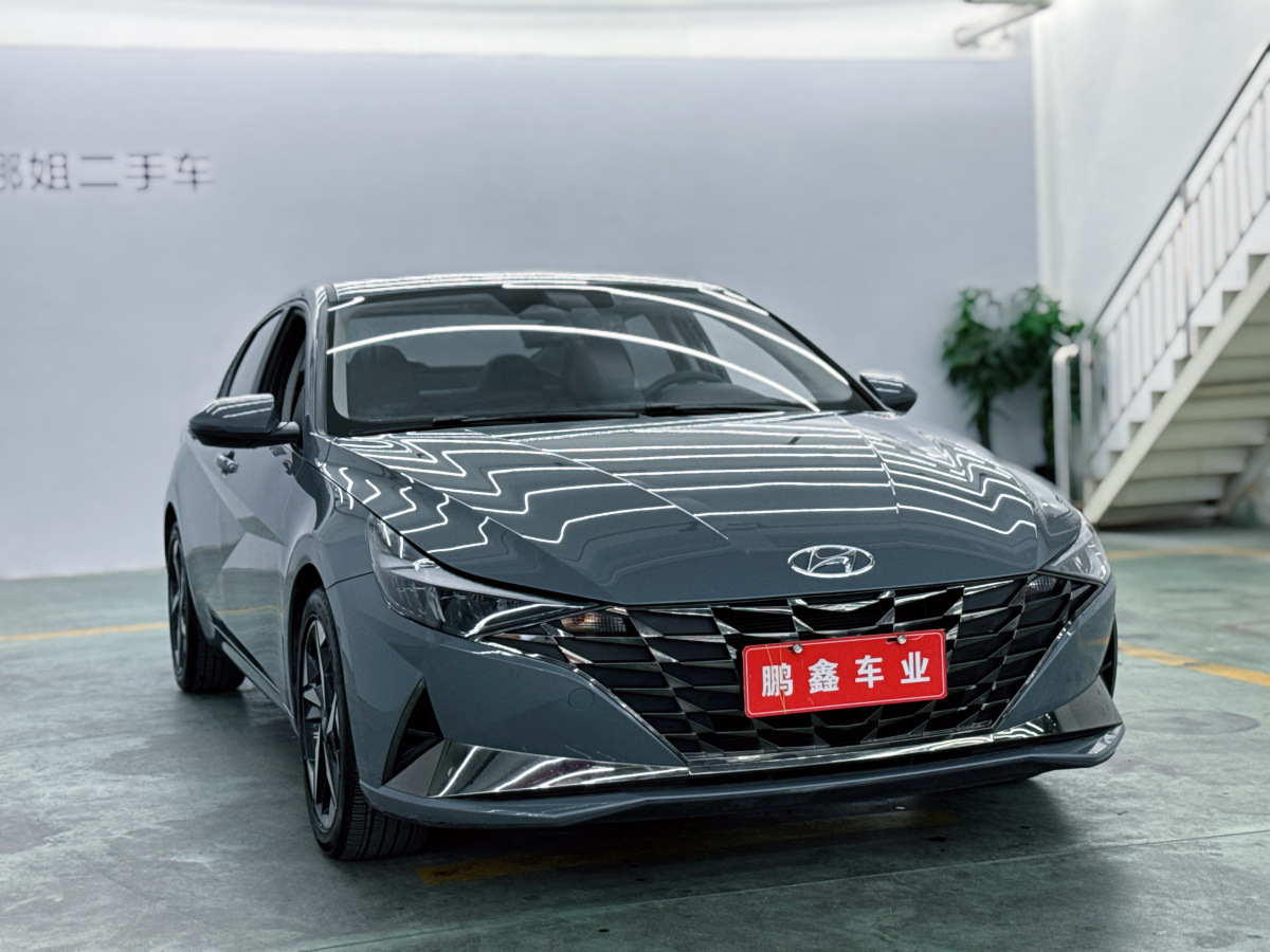 現(xiàn)代 伊蘭特  2022款 1.5L CVT LUX尊貴版圖片