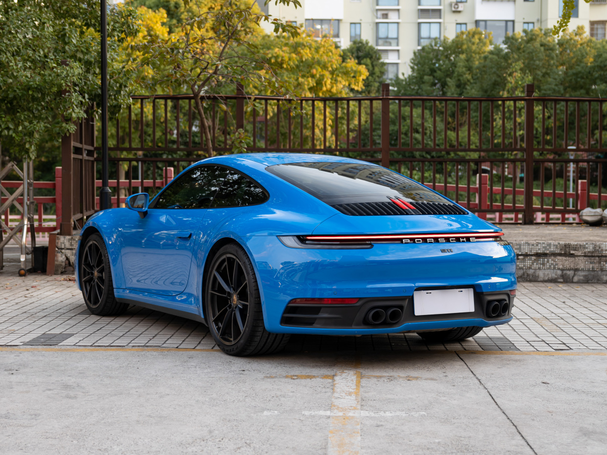 保時(shí)捷 911  2022款 Carrera 3.0T圖片