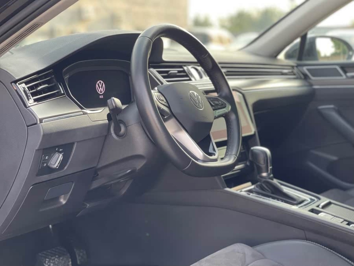 大眾 邁騰  2020款 330TSI DSG 豪華型圖片