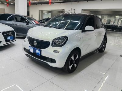 2018年10月 smart forfour 1.0L 52千瓦激情版图片