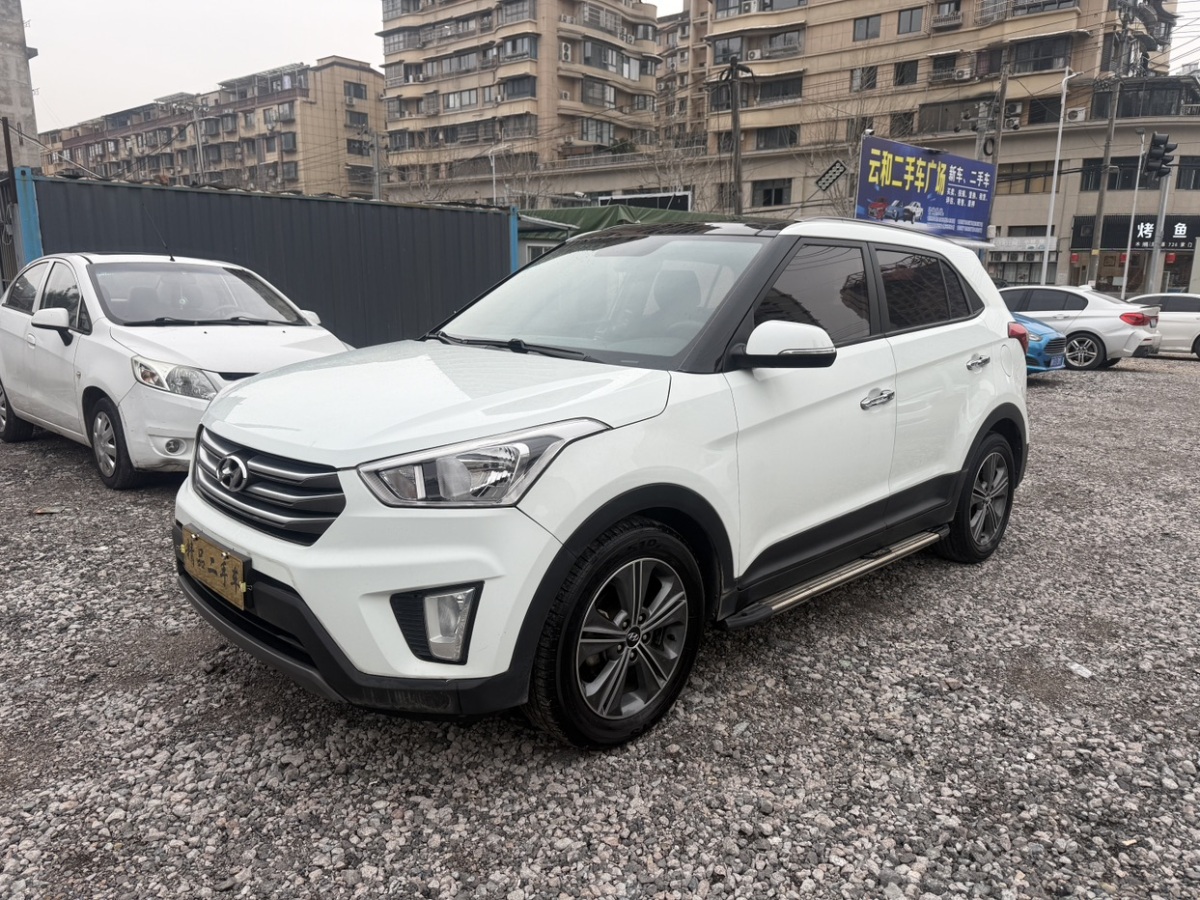 現(xiàn)代 ix25  2015款 1.6L 自動兩驅智能型GLS圖片