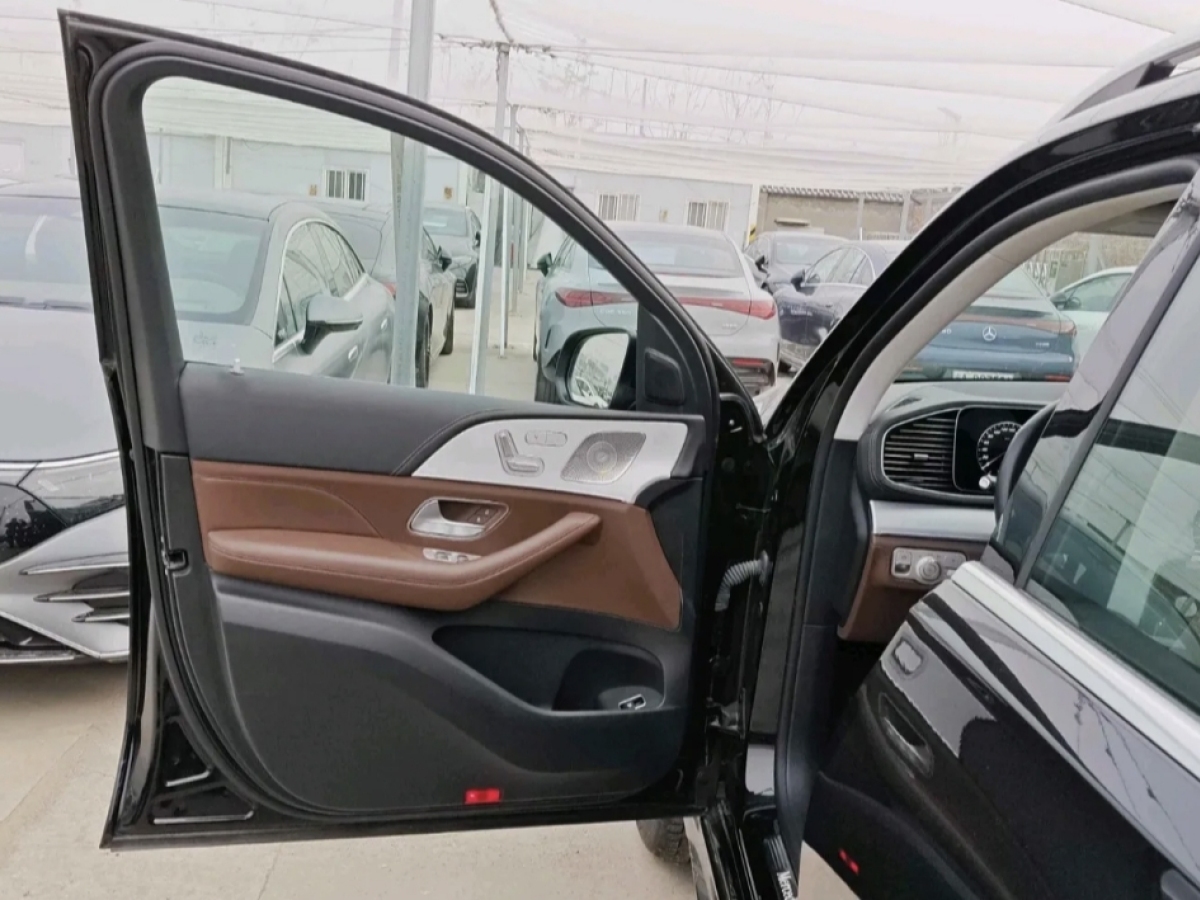 奔馳 奔馳GLE  2023款 GLE 350 4MATIC 動(dòng)感型圖片