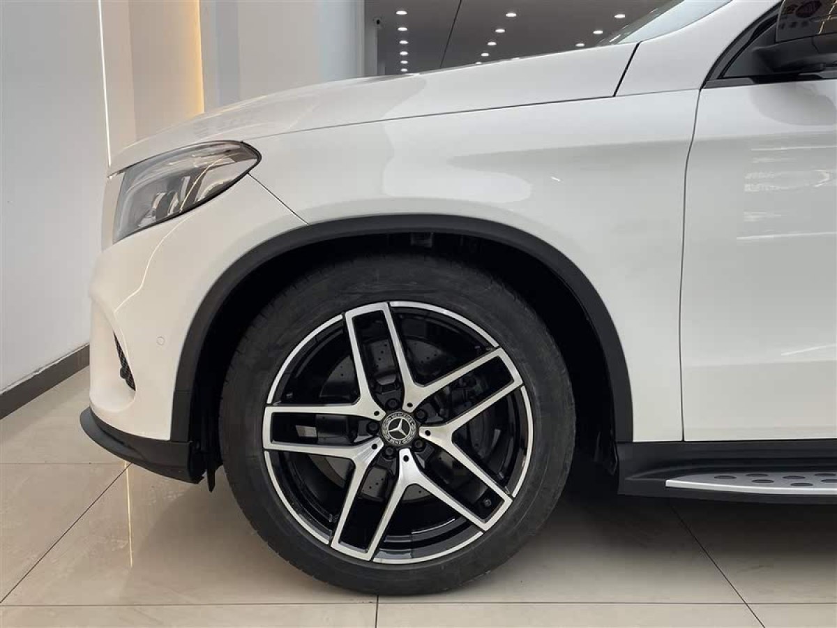 奔馳 奔馳GLE轎跑  2017款 GLE 450 AMG 4MATIC 轎跑SUV圖片