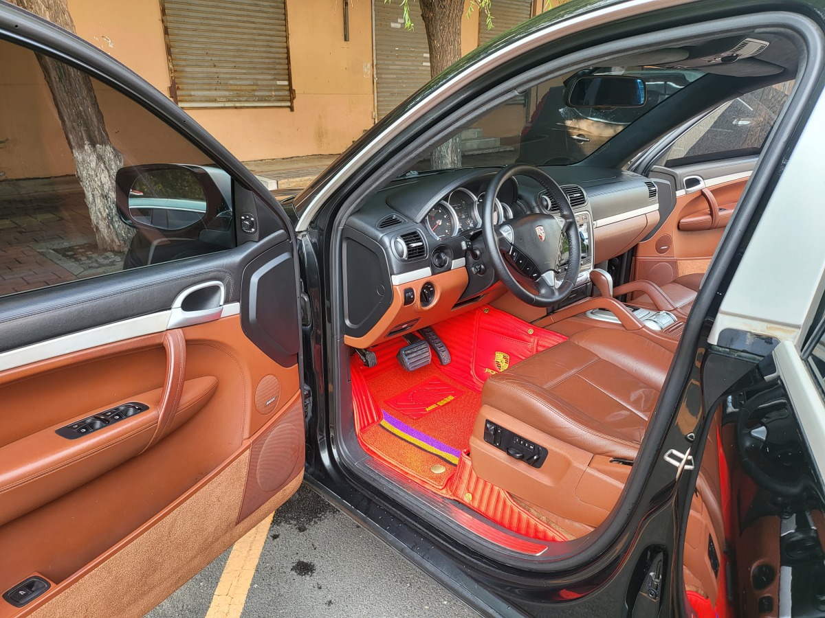 2008年7月保時(shí)捷 Cayenne  2007款 Cayenne Turbo 4.8T