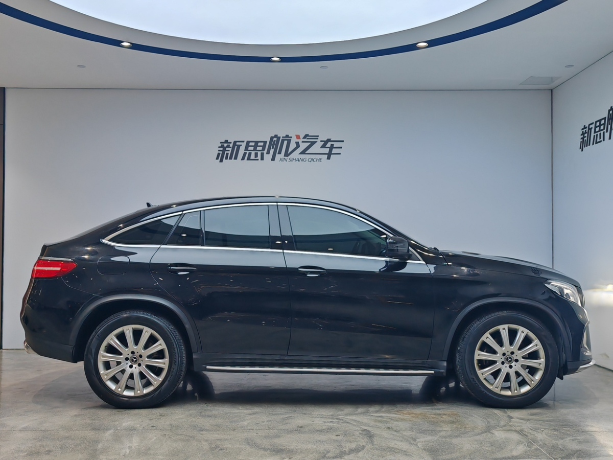 奔馳 奔馳GLE轎跑  2018款 GLE 320 4MATIC 轎跑SUV圖片