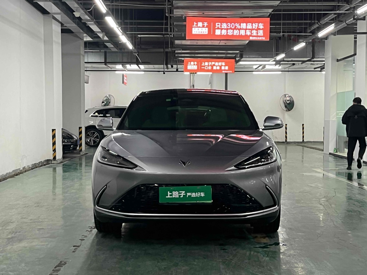 2022年9月極狐 極狐 阿爾法S(ARCFOX αS)  2022款 708S+ 160kW