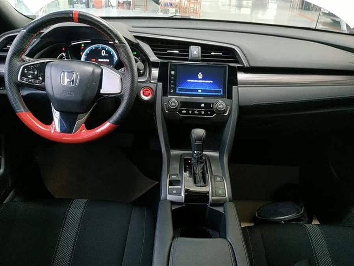本田 思域  2021款 HATCHBACK 220TURBO CVT新銳控圖片