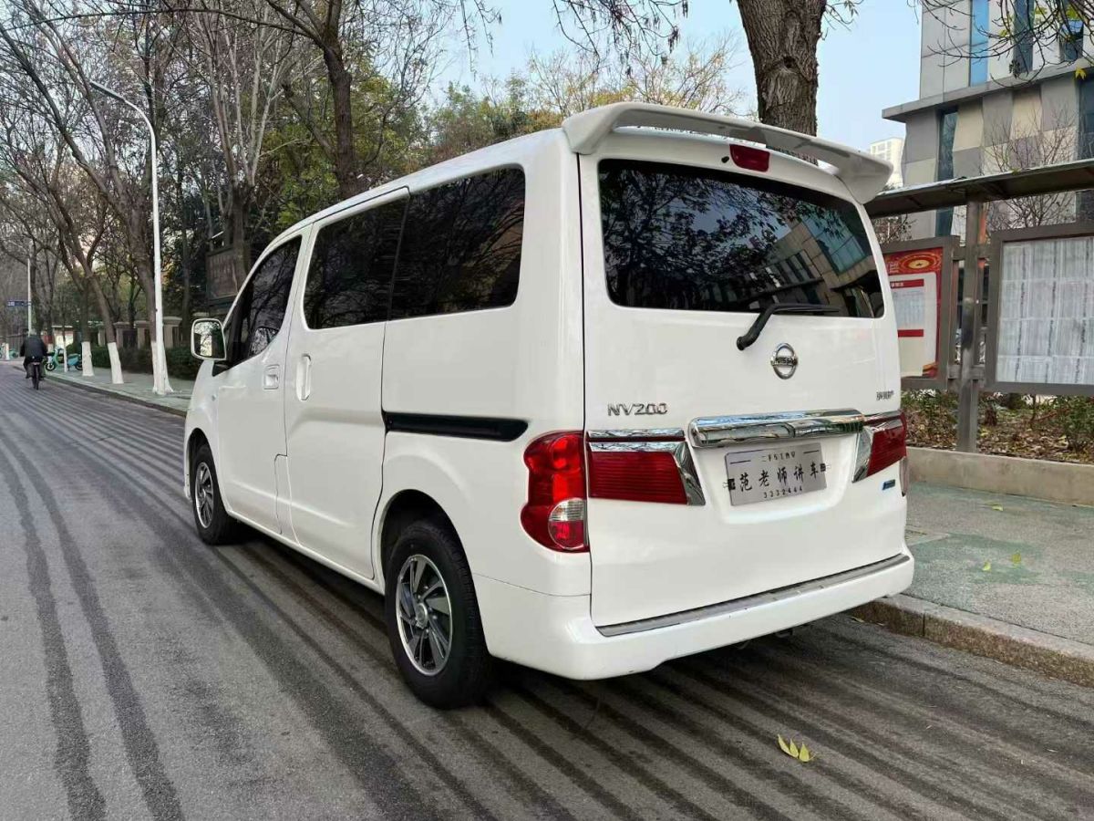 日產(chǎn) NV200  2018款 1.6L CVT豪華型圖片