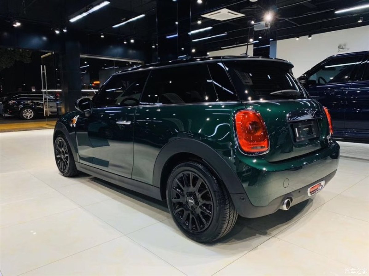 2018年6月mini mini 2017款 1.5t cooper 冰藍色限量版