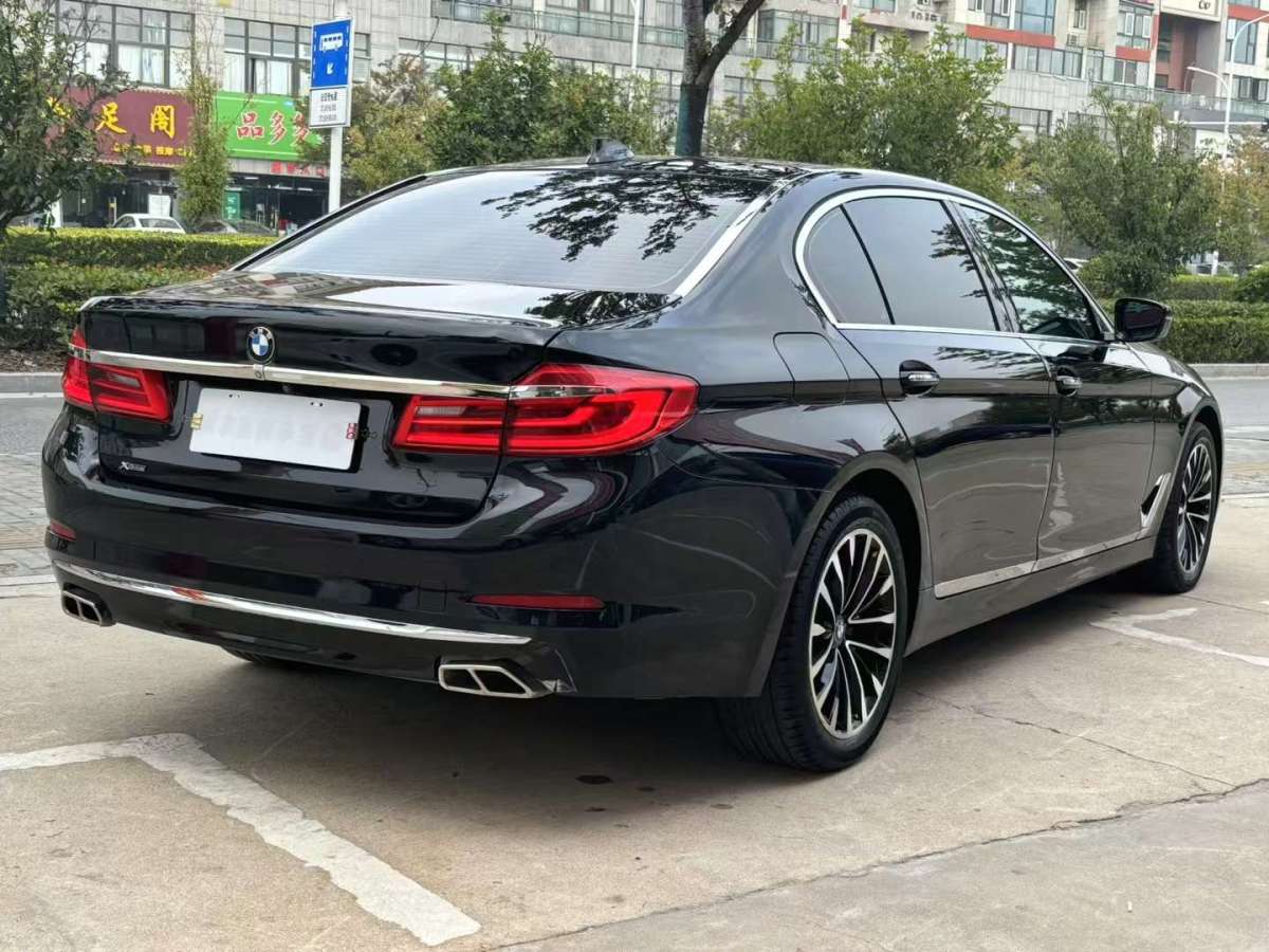 寶馬 寶馬5系  2018款 530Li xDrive 豪華套裝圖片