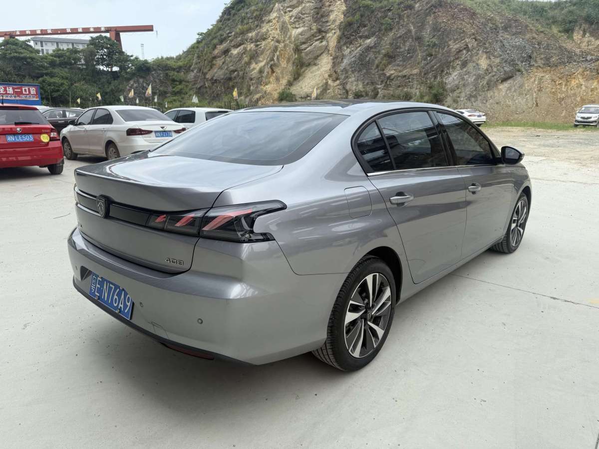標(biāo)致 408  2022款 1.6T 逐夢版圖片