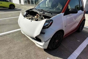 fortwo smart 1.0L 52千瓦硬頂激情版