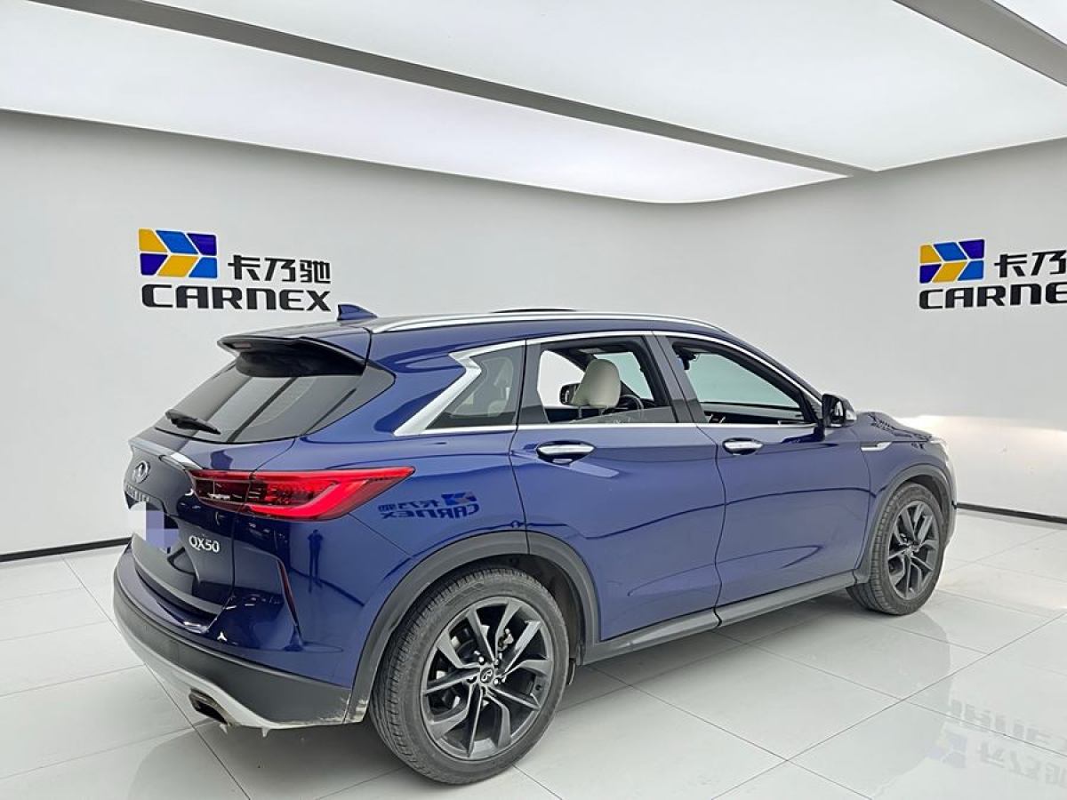 英菲尼迪 QX50  2018款 2.0T 四驅(qū)旗艦版圖片