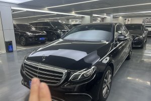 奔驰E级 奔驰 改款 E 300 L 豪华型