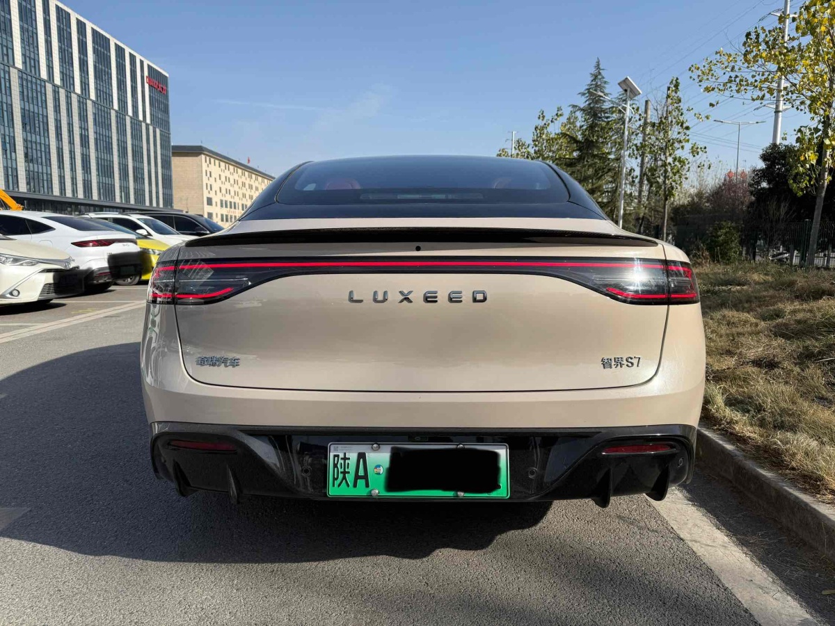 智界汽車 智界S7  2024款 Max RS 四驅(qū)性能版圖片