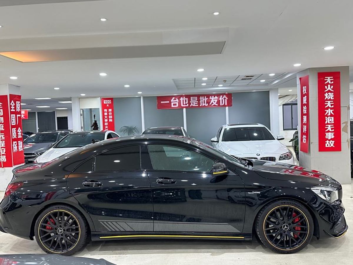 奔馳 奔馳CLA級(jí)AMG  2017款 改款 AMG CLA 45 4MATIC圖片