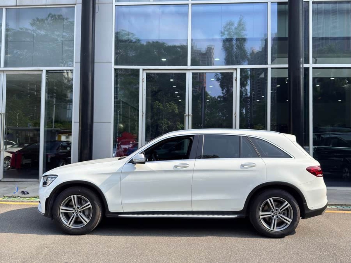 奔馳 奔馳GLC  2018款 改款 GLC 260 4MATIC 動(dòng)感型圖片