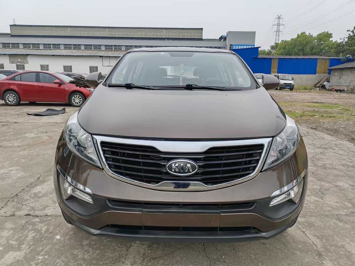 起亞 獅跑  2013款 2.0L 自動兩驅(qū)版DLX圖片