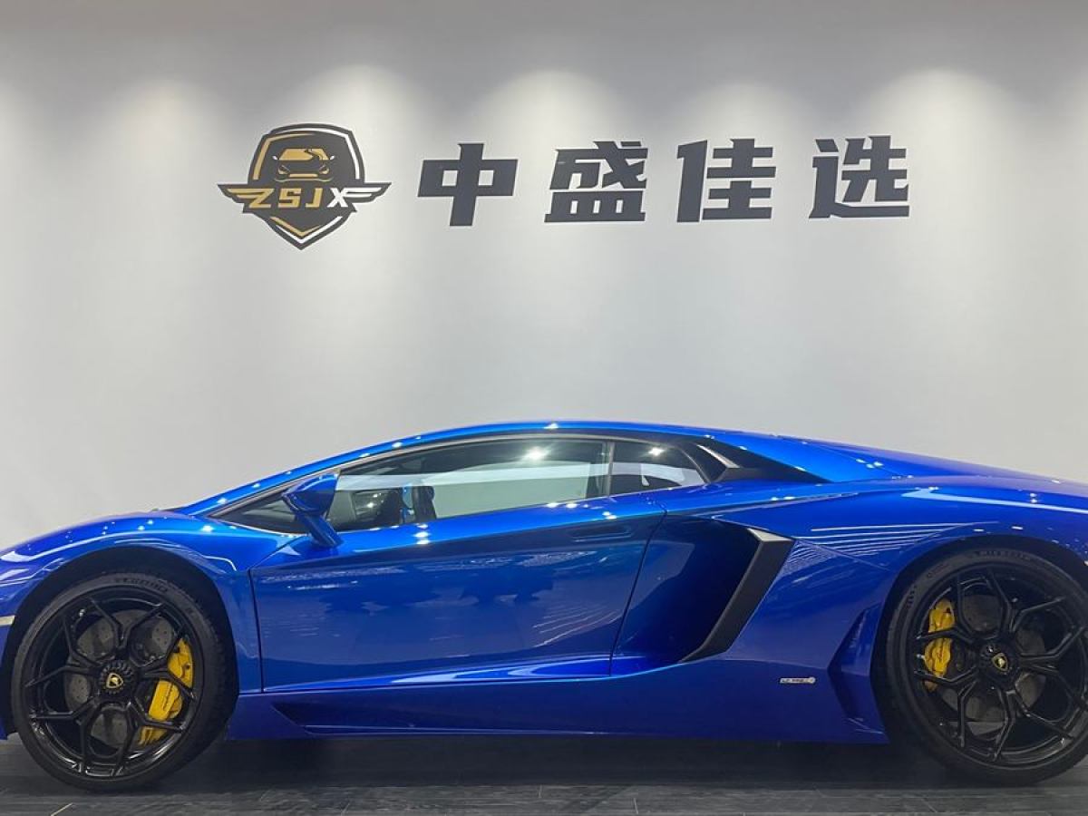 蘭博基尼 Aventador  2011款 LP 700-4圖片