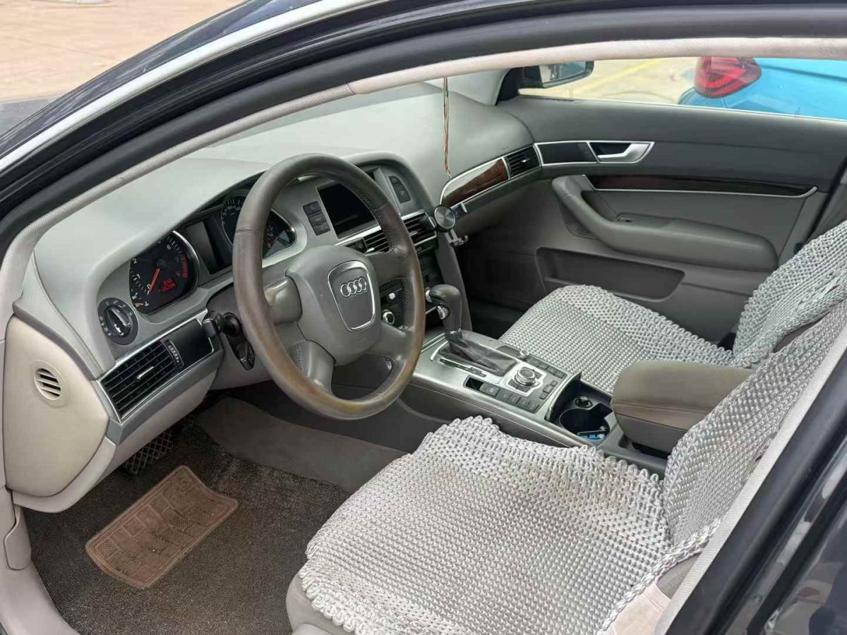 奧迪 奧迪A6L  2006款 A6L 3.2 FSI 舒適娛樂(lè)型圖片