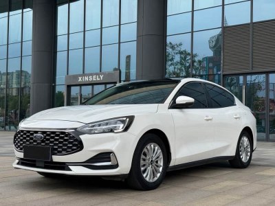 2021年10月 福特 ?？怂?三廂 EcoBoost 180 自動鋒潮型圖片