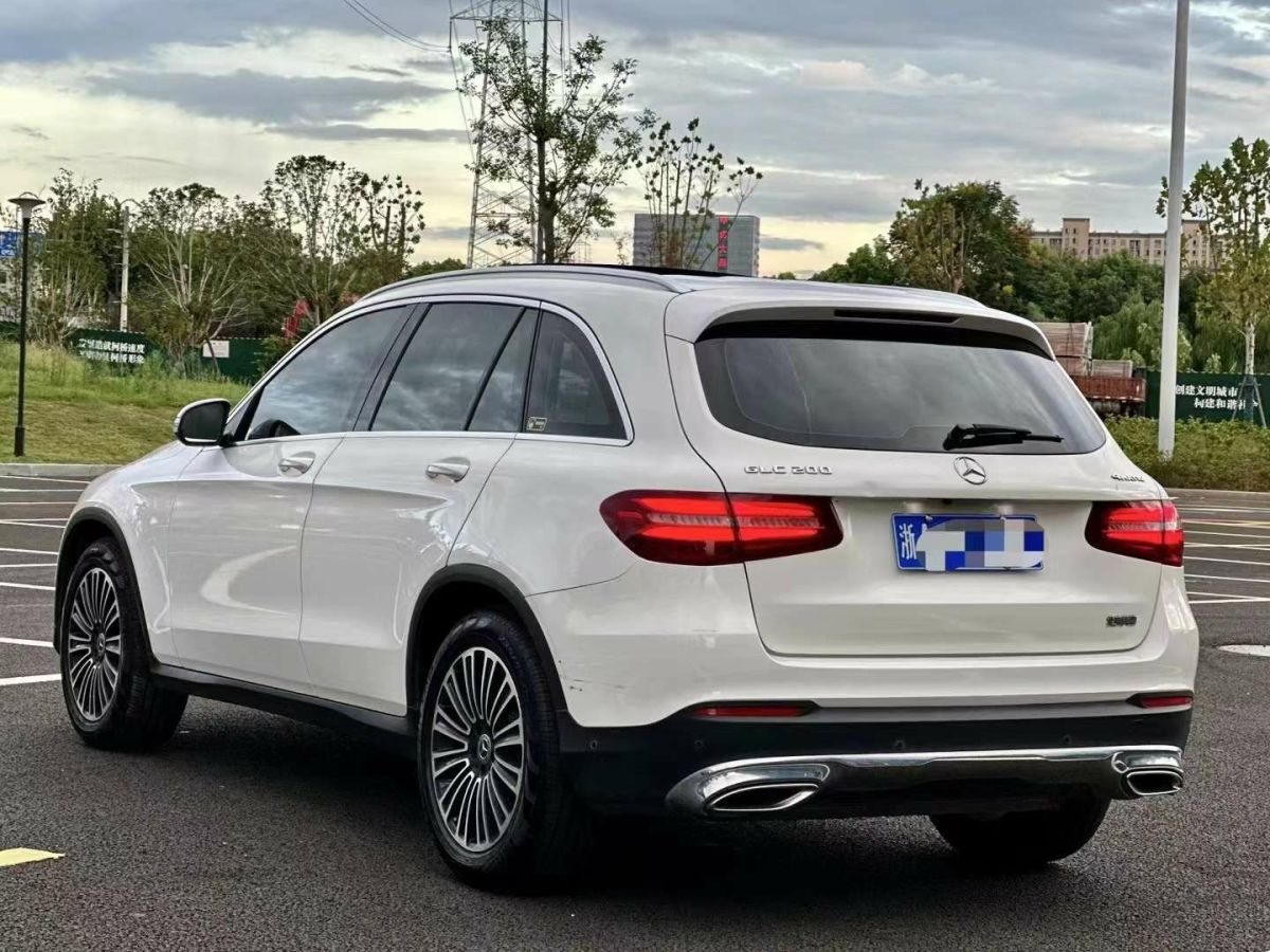 奔馳 奔馳GLC轎跑 AMG  2018款 AMG GLC 63 S 4MATIC+ 轎跑SUV圖片