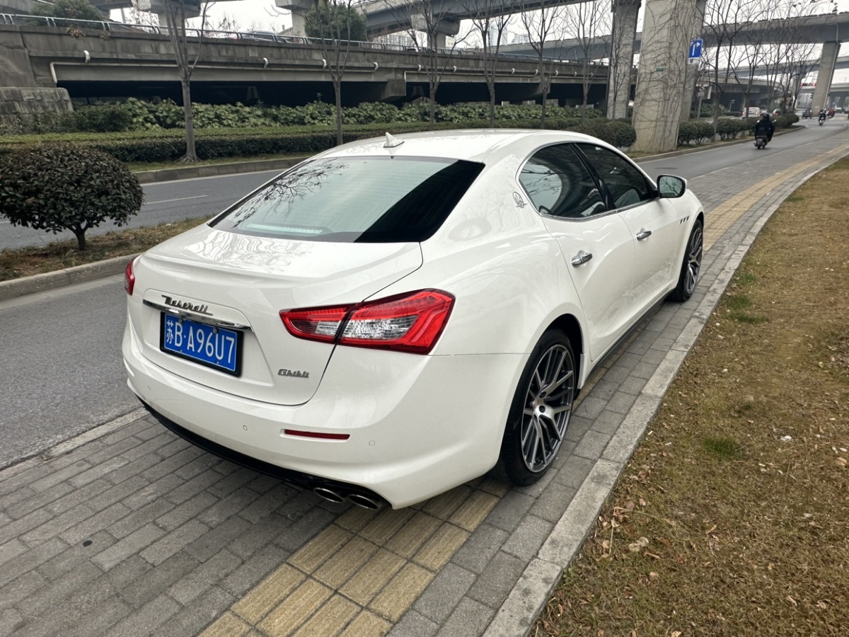 瑪莎拉蒂 Ghibli  2018款 3.0T 標(biāo)準(zhǔn)版圖片