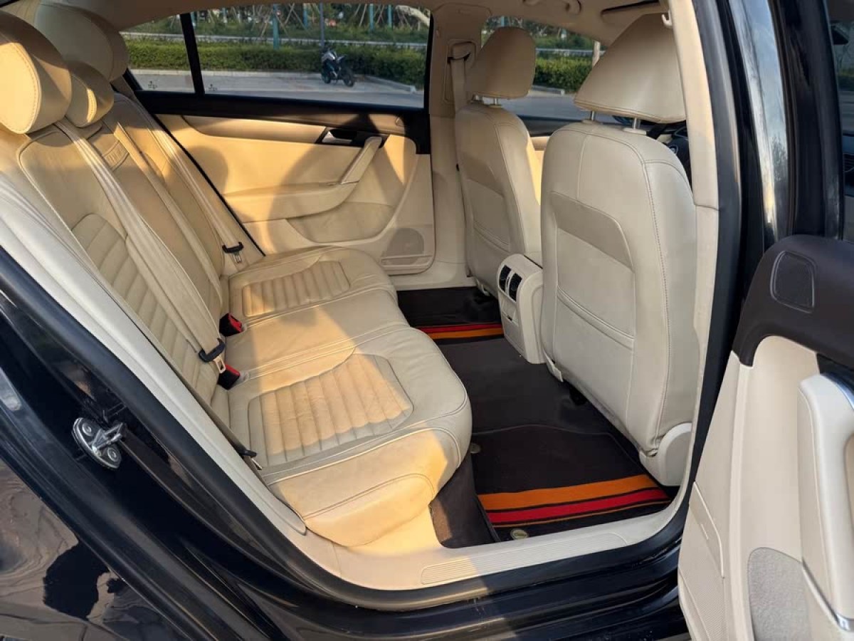 大眾 邁騰  2013款 1.8TSI 領(lǐng)先型圖片