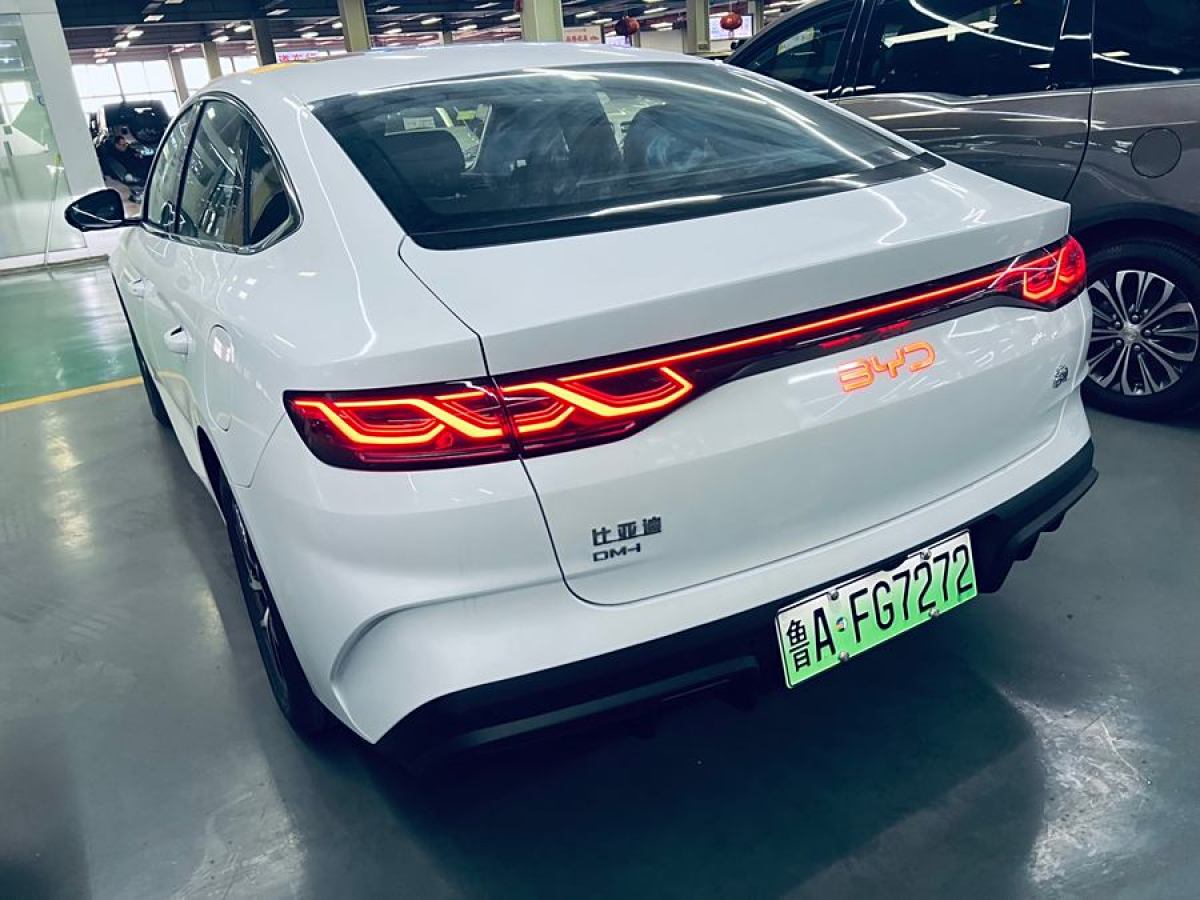 比亞迪 秦L  2024款 DM-i 120KM領(lǐng)先型圖片