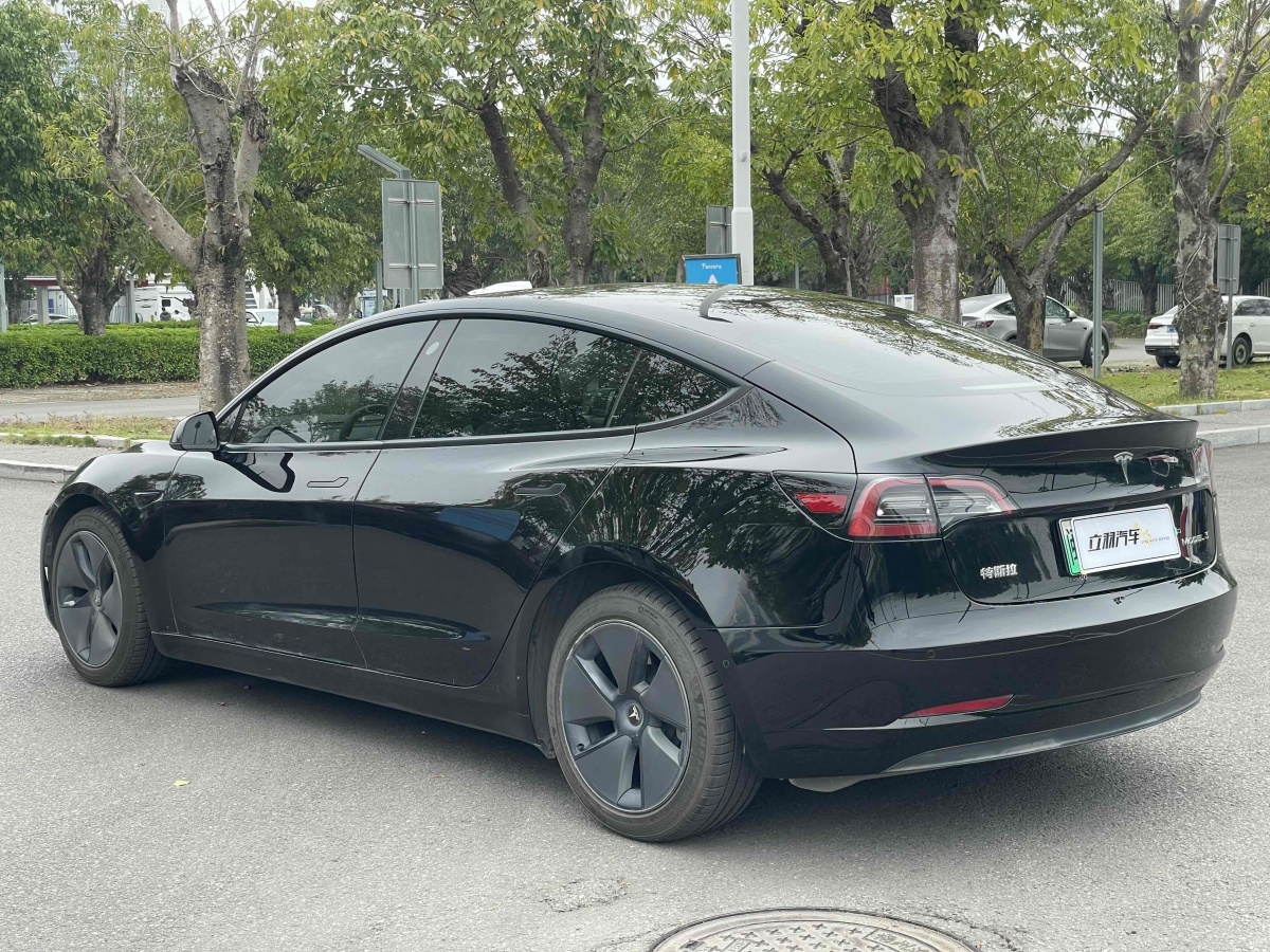 特斯拉 Model Y  2022款 改款 后輪驅(qū)動版圖片