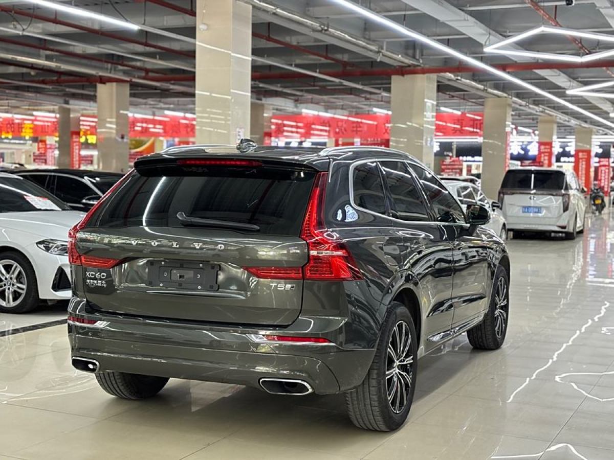 沃爾沃 XC60  2018款 T5 四驅(qū)智雅豪華版圖片