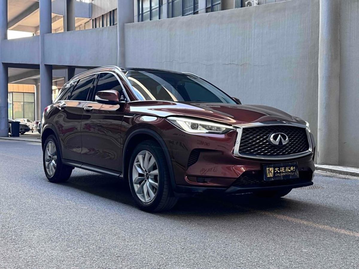 英菲尼迪 QX50  2020款 改款 2.0T 四驅(qū)菁英版圖片