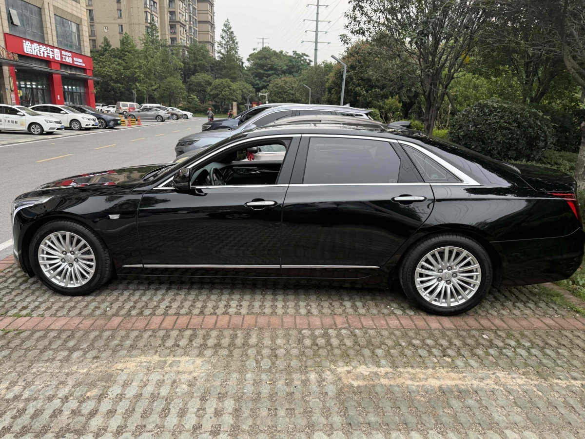 凱迪拉克 CT6  2022款 28T 豪華型圖片
