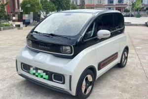 寶駿KiWi EV 寶駿 設(shè)計(jì)師輕享版 三元鋰