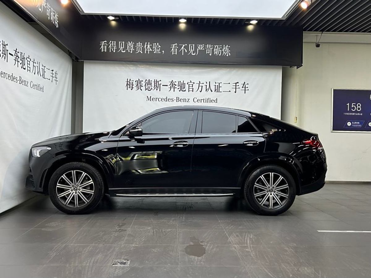 奔驰 奔驰GLE轿跑  2023款 GLE 350 4MATIC 轿跑SUV 豪华型图片