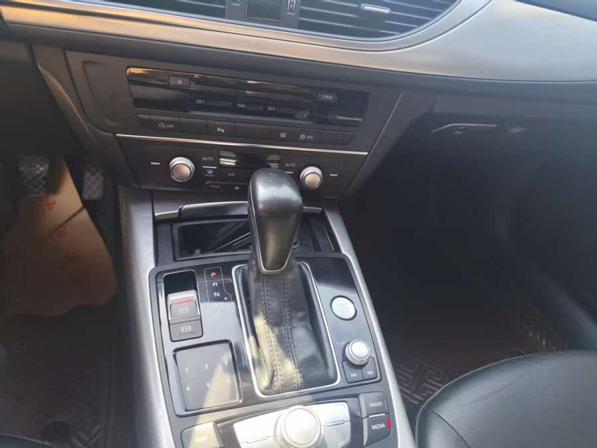 奧迪 奧迪A6L  2016款 TFSI 運動型圖片