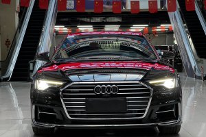 奧迪A6L 奧迪 45 TFSI 臻選動感型